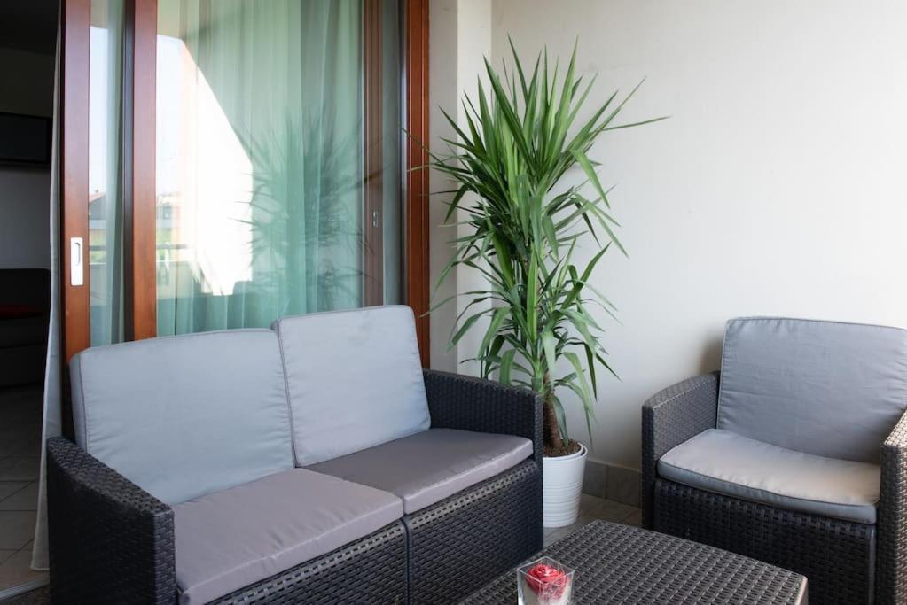 Bella Ciao Airport Apartment 세리아테 외부 사진