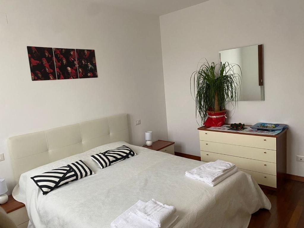 Bella Ciao Airport Apartment 세리아테 외부 사진